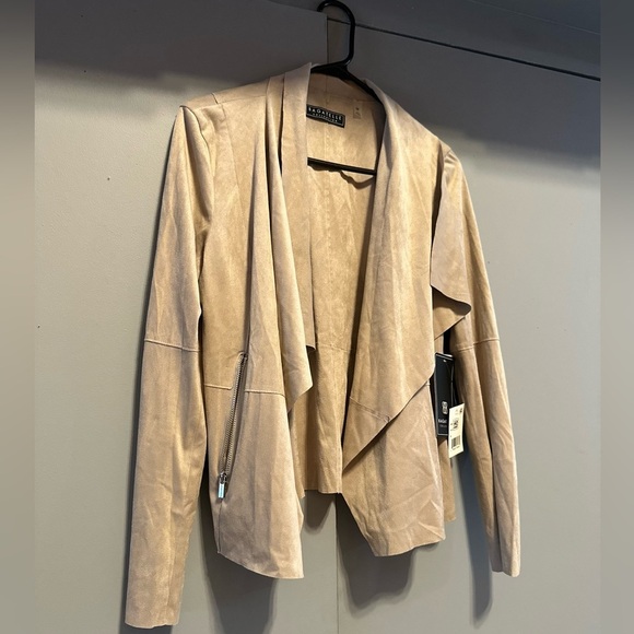 Bagatelle - Tan Blazer Relaxed Fit Open Front (Size M) - Picture 1 of 12